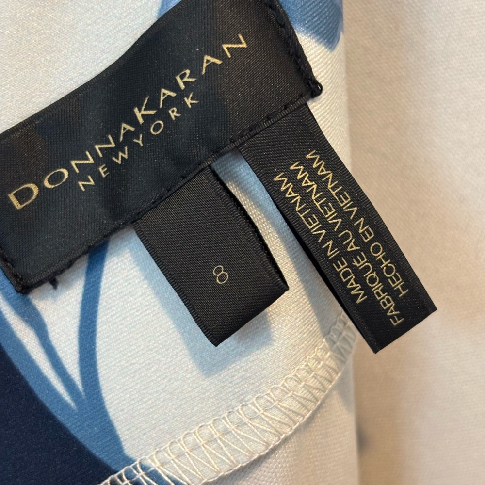 New Donna Karan Navy Dress with Blue Floral Panel - Picture 4 of 6